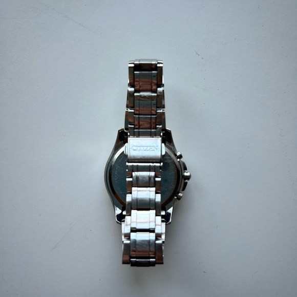 Citizen eco-drive watch - Picture 4 of 7